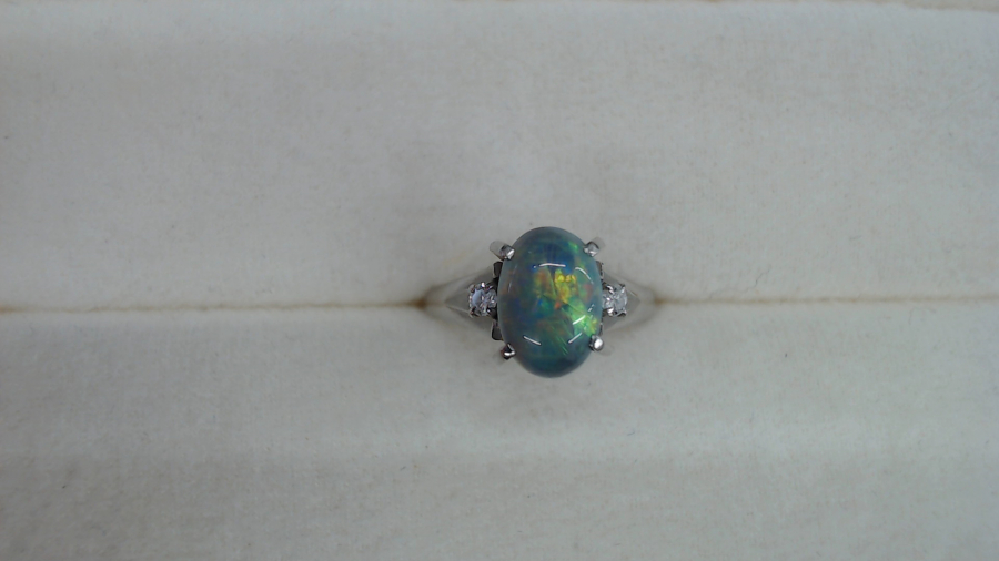 オパール　プラチナリングの買取実績【福島店】 福島県福島市にあるザ・ゴールド 福島店の画像1