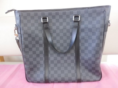 ダミエグラフィット　タダオ【福島店】 福島県福島市にあるザ・ゴールド 福島店の画像1