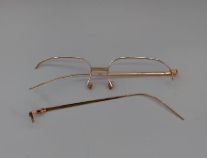 18金　金縁メガネの買取実績【南吉成店/宮城県/仙台市】 宮城県仙台市にあるザ・ゴールド 南吉成店の画像1