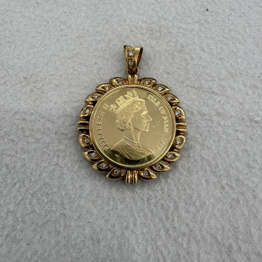 ダイヤモンド付き/K24キャットコイン・ペンダントトップの買取実績【南吉成店/宮城県/仙台市】 宮城県仙台市にあるザ・ゴールド 南吉成店の画像1