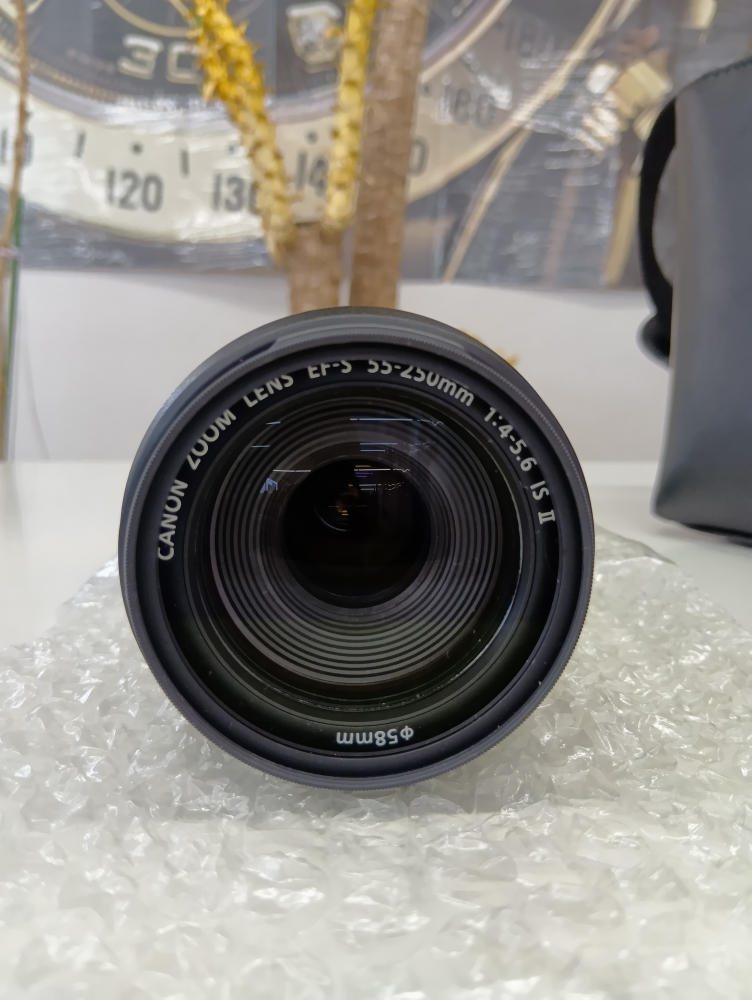 キャノン望遠レンズ買取実績【東仙台店/宮城県/仙台市/宮城野区】 宮城県仙台市にあるザ・ゴールド 東仙台店の画像1