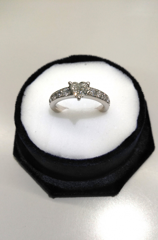 PT900ダイヤモンドリングの買取実績【東仙台店/宮城県/仙台市宮城野区】