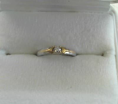 18金プラチナ900ダイヤモンド付コンビリング【東仙台店】 宮城県仙台市にあるザ・ゴールド 東仙台店の画像1