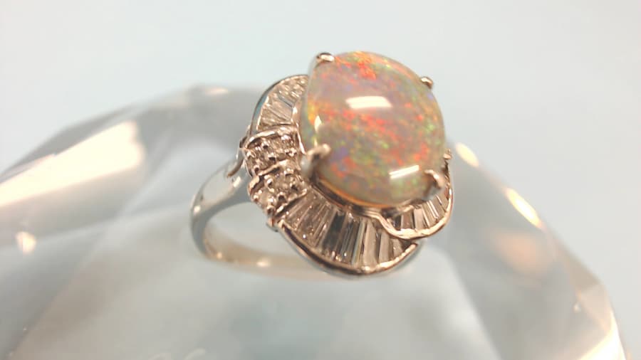 オパール付プラチナリングの買取実績【泉インター店/宮城県/仙台市泉区】 宮城県仙台市にあるザ・ゴールド 泉インター店の画像1