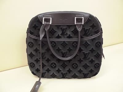 ドーヴィルキューブ【泉インター】 宮城県仙台市にあるザ・ゴールド 泉インター店の画像1