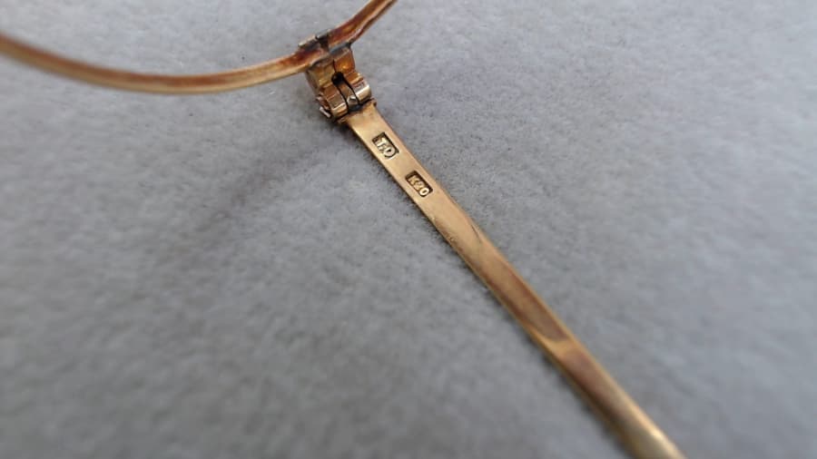 金縁メガネ　【石巻店】 宮城県石巻市にあるザ・ゴールド 石巻店の画像1