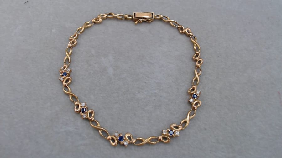 メレダイヤ付き18金製ブレスレットの買取実績【石巻店/宮城県/石巻市】 宮城県石巻市にあるザ・ゴールド 石巻店の画像1