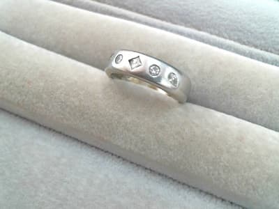 プラチナ900　ダイヤモンドリング　【石巻店】 宮城県石巻市にあるザ・ゴールド 石巻店の画像1