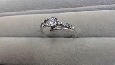 ダイヤ付き１８金リング　【石巻店】 宮城県石巻市にあるザ・ゴールド 石巻店の画像1