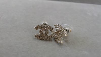 シャネル・ラインストーンピアス　【石巻店】 宮城県石巻市にあるザ・ゴールド 石巻店の画像1