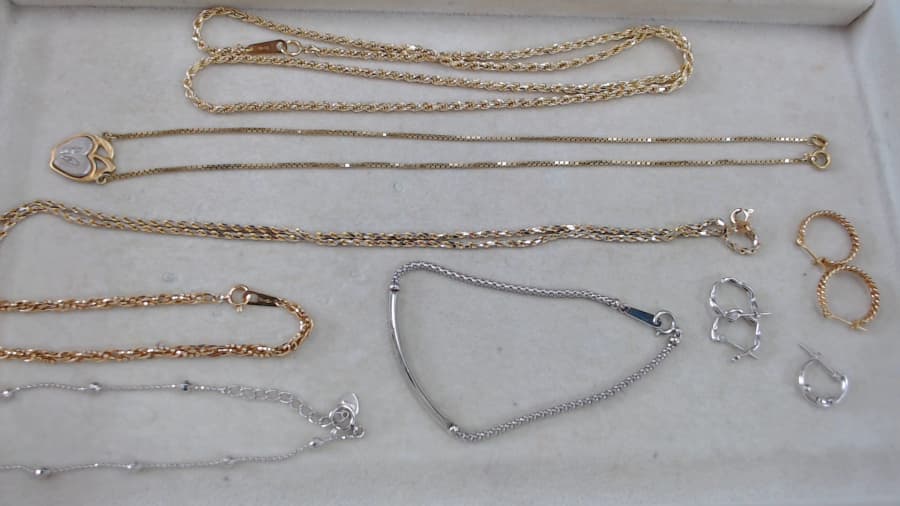 沢山の貴金属　【石巻店】 宮城県石巻市にあるザ・ゴールド 石巻店の画像1