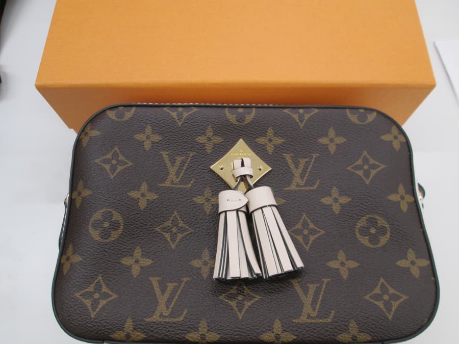 ヴィトン　サントンジュ　買取実績　【古川店／宮城県／大崎市】 宮城県大崎市にあるザ・ゴールド 古川店の画像1