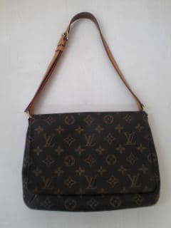 ミュゼット・タンゴ（ショートショルダー）【利府店】 宮城県宮城郡にあるザ・ゴールド 利府店の画像1