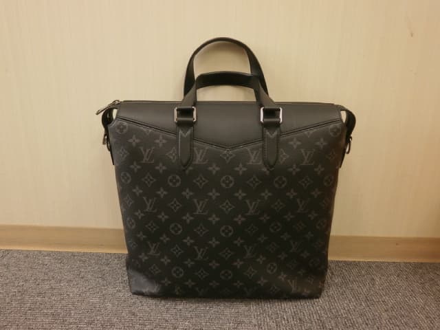 モノグラムエクリプス　トートエクスプローラー【利府店】 宮城県宮城郡にあるザ・ゴールド 利府店の画像1