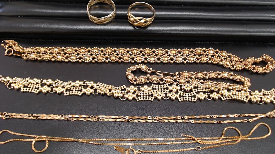 金のアクセサリー達【利府店】 宮城県宮城郡にあるザ・ゴールド 利府店の画像1