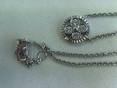 ルイヴィトン　ダイヤモンドネックレス【利府店】 宮城県宮城郡にあるザ・ゴールド 利府店の画像1