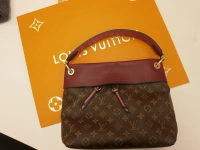 テュイルリーブザス【利府店】 宮城県宮城郡にあるザ・ゴールド 利府店の画像1