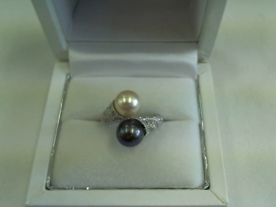 プラチナ900パールダイヤデザインリング【利府店】 宮城県宮城郡にあるザ・ゴールド 利府店の画像1