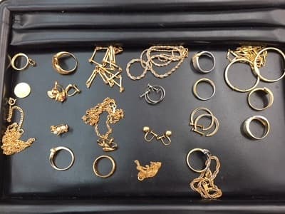 沢山の貴金属【柴田店】 宮城県柴田郡にあるザ・ゴールド 柴田店の画像1