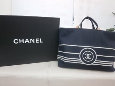 シャネル　デニムトートバッグ　A92240【柴田店】 宮城県柴田郡にあるザ・ゴールド 柴田店の画像1