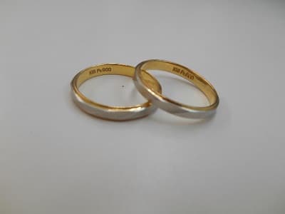 18金プラチナ900製コンビリング【仙台中田店】 宮城県仙台市にあるザ・ゴールド 仙台中田店の画像1