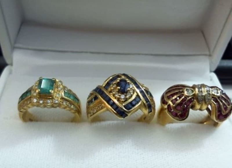 色石リングの買取実績【仙台中田店/宮城県/仙台市】 宮城県仙台市にあるザ・ゴールド 仙台中田店の画像1