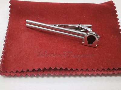 フェラガモ　タイピン【八戸湊高台店】 青森県八戸市にあるザ・ゴールド 八戸湊高台店の画像1