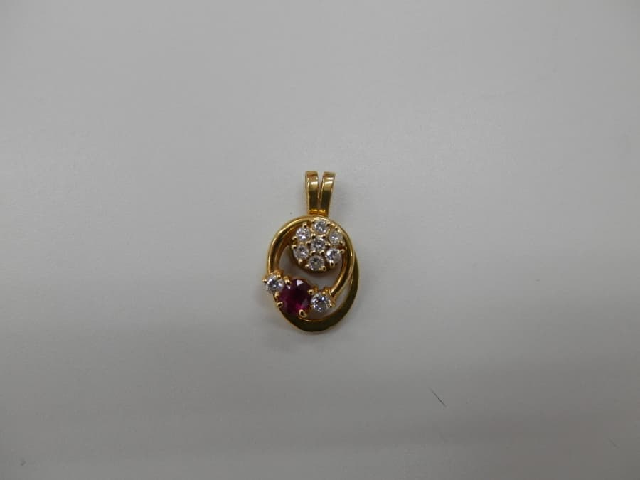 ダイヤ付き　18金　トップ【八戸湊高台店】 青森県八戸市にあるザ・ゴールド 八戸湊高台店の画像1