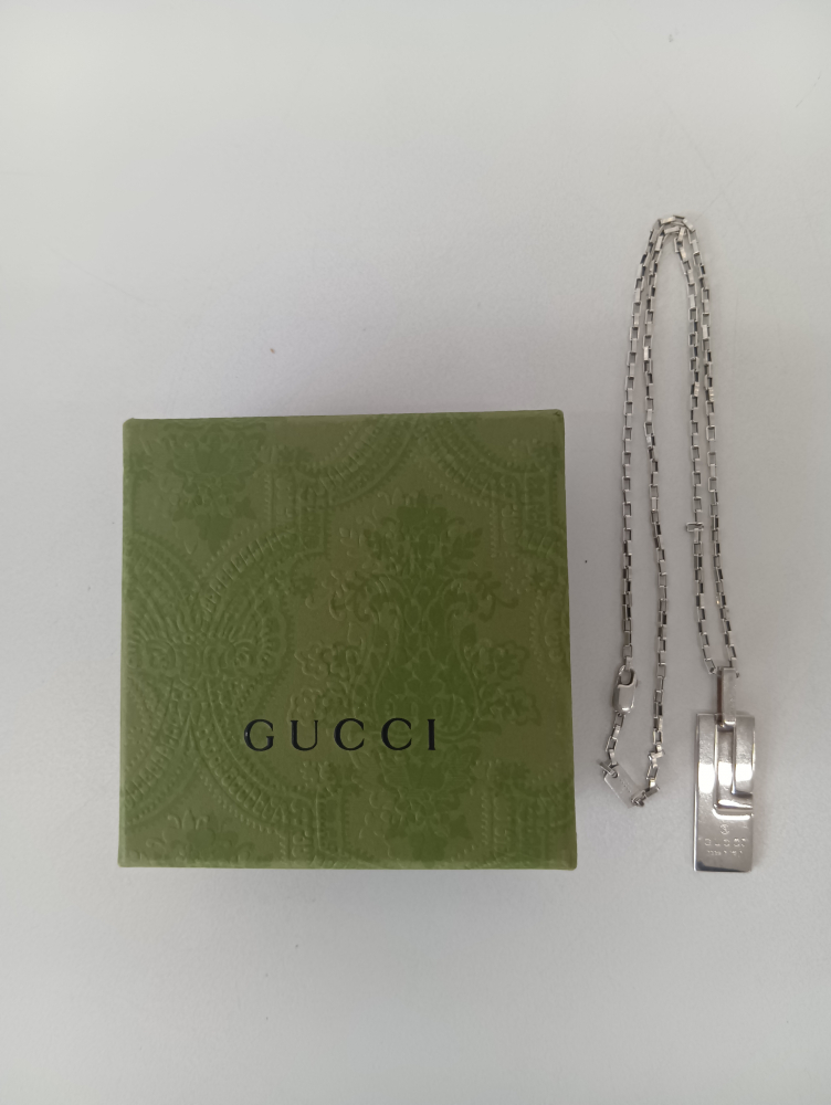 グッチ　Gプレート　シルバーネックレスの買取実績【帯広店/北海道/帯広市】 北海道帯広市にあるザ・ゴールド 帯広店の画像1