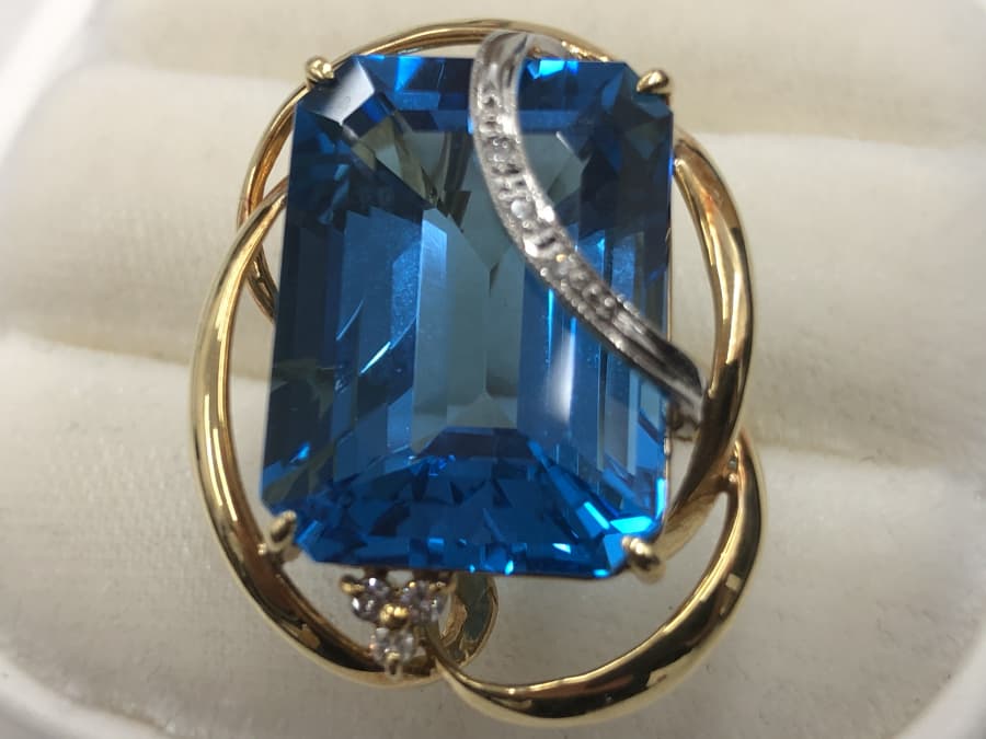 ブルートパーズリング【北海道/帯広市/帯広店】 北海道帯広市にあるザ・ゴールド 帯広店の画像2