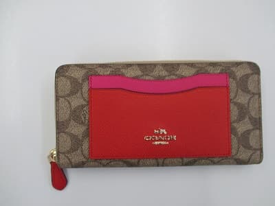 コーチ　財布　【帯広店】 北海道帯広市にあるザ・ゴールド 帯広店の画像1