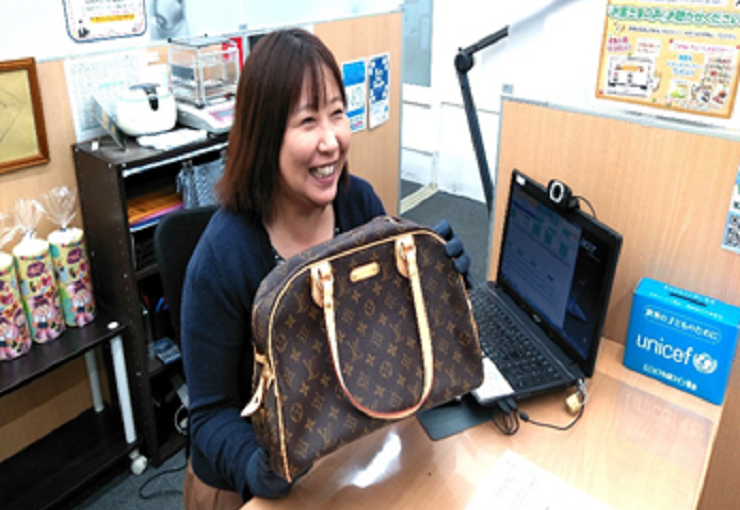 ザ・ゴールド 釧路店