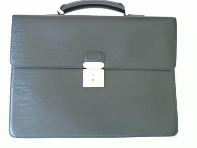 ルイ・ヴィトン　ロブスト２【釧路店】 北海道釧路市にあるザ・ゴールド 釧路店の画像1