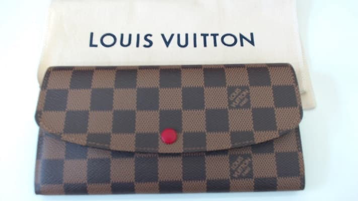 ルイ・ヴィトン【釧路店】 北海道釧路市にあるザ・ゴールド 釧路店の画像1