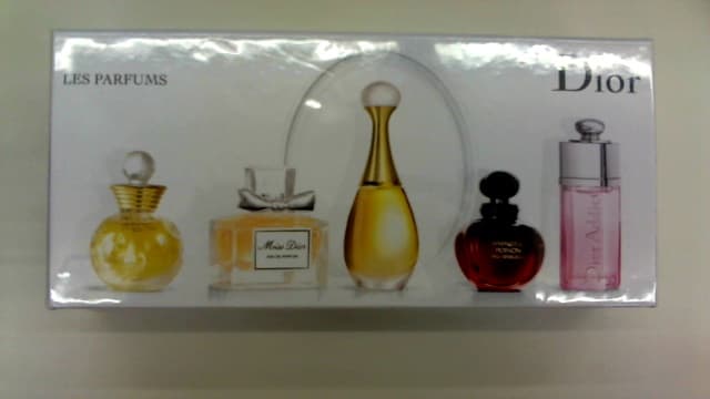 クリスチャン・ディオール　香水　【釧路店】 北海道釧路市にあるザ・ゴールド 釧路店の画像1