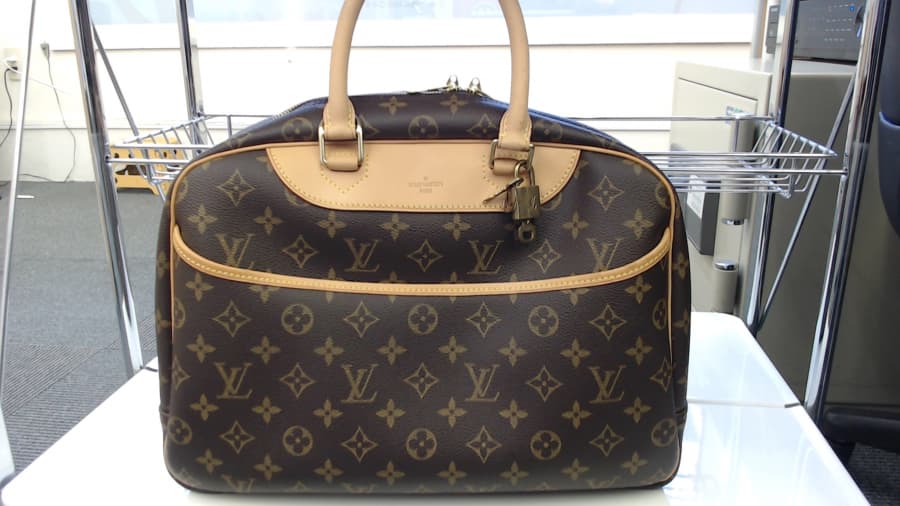 ルイ・ヴィトン　ドーヴィル【釧路店】 北海道釧路市にあるザ・ゴールド 釧路店の画像1