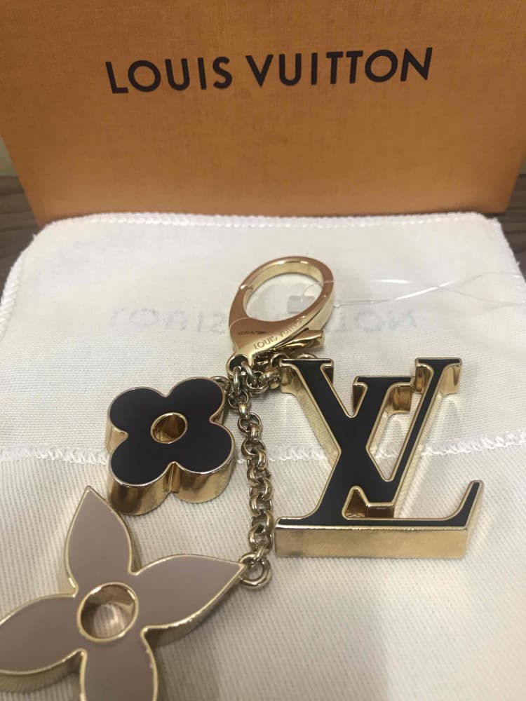 LVバッグチャームの買取実績 【北見店/北海道/北見市】 北海道北見市にあるザ・ゴールド 北見店の画像1