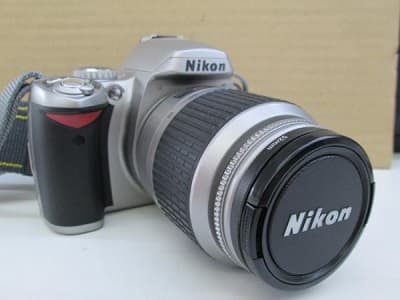 デジタル一眼レフカメラ　ニコン　D40【北見店】 北海道北見市にあるザ・ゴールド 北見店の画像1
