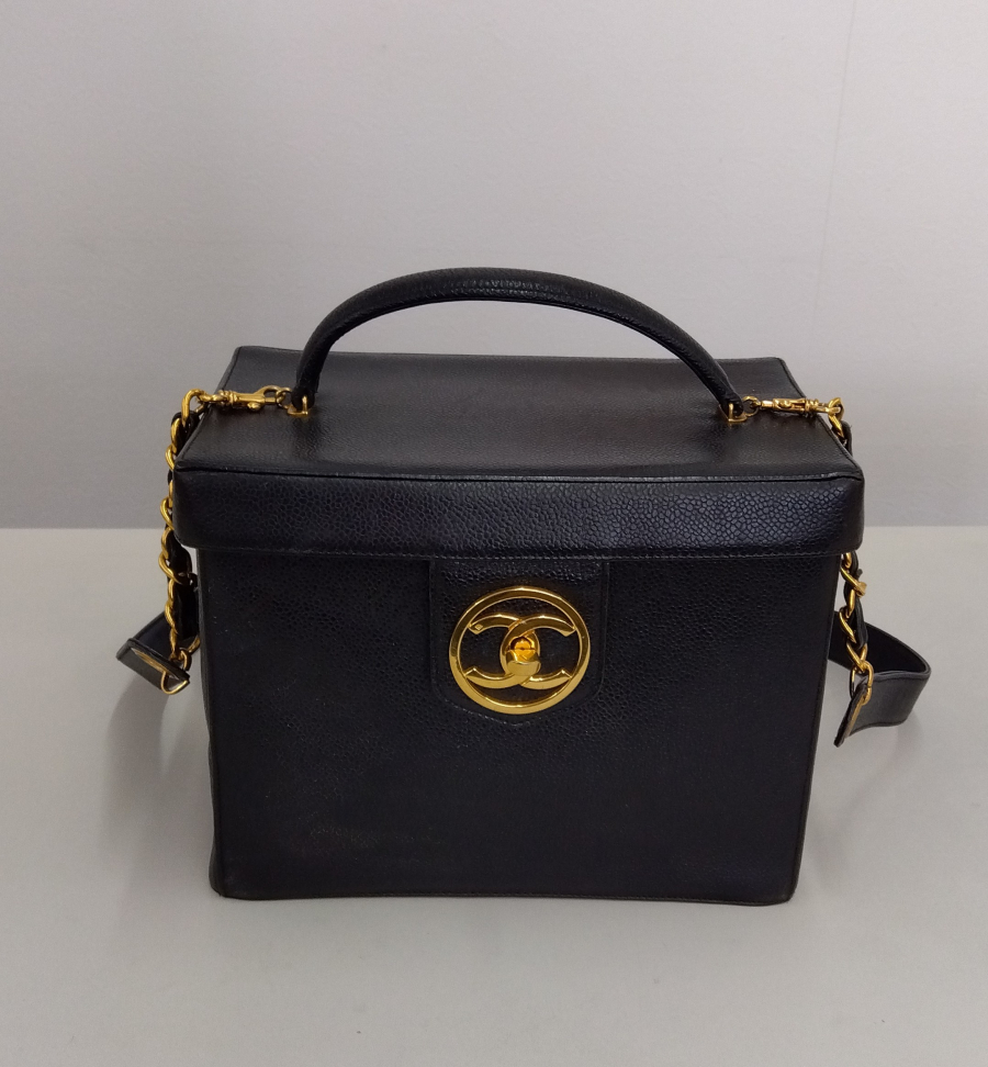 CHANEL　バニティバッグの買取実績 【北見店/北海道/北見市】 北海道北見市にあるザ・ゴールド 北見店の画像1
