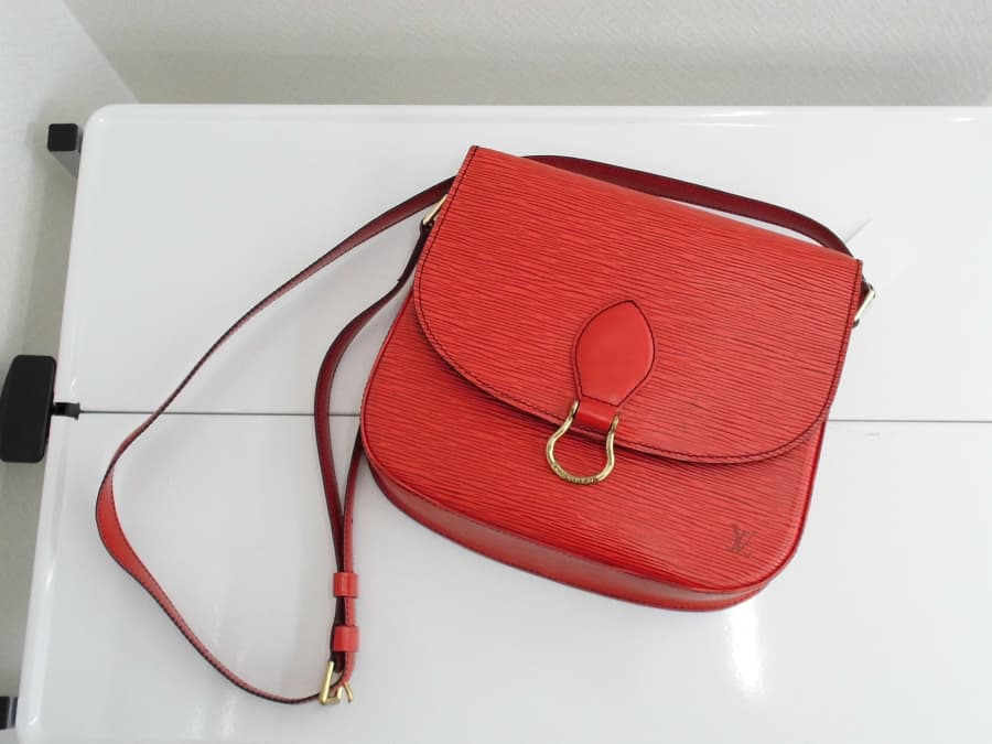 ルイヴィトン　サンクルーの買取実績【旭川末広店/北海道/旭川市】 北海道旭川市にあるザ・ゴールド 旭川末広店の画像1