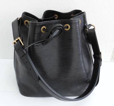 ルイ・ヴィトン　プチノエ【旭川末広店】 北海道旭川市にあるザ・ゴールド 旭川末広店の画像1