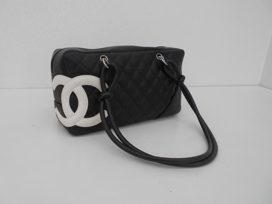 シャネル　ボーリングバッグ　買取実績【旭川末広店/北海道/旭川市】 北海道旭川市にあるザ・ゴールド 旭川末広店の画像1