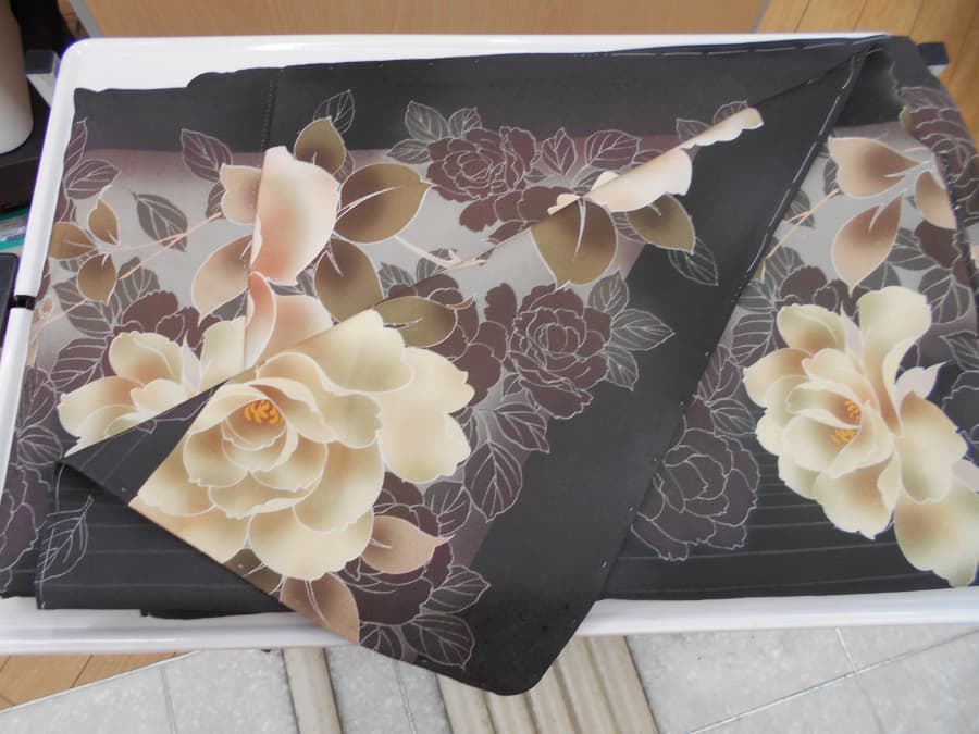 着物の買取実績【旭川末広店/北海道/旭川市】 北海道旭川市にあるザ・ゴールド 旭川末広店の画像1