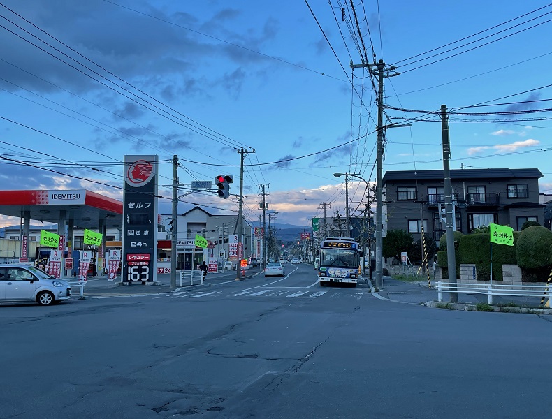 駅、五稜郭方面からお越しの場合