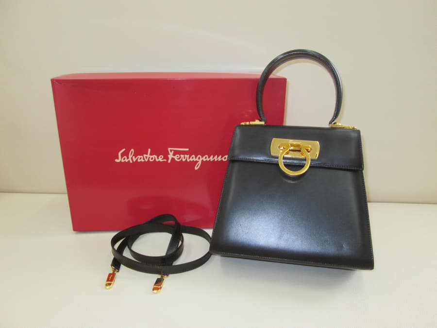 フェラガモ　２wayバック【函館店】 北海道函館市にあるザ・ゴールド 函館店の画像1