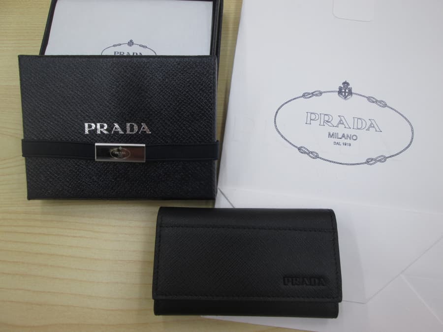 プラダキーケース6連の買取実績【函館店/北海道/函館市】 北海道函館市にあるザ・ゴールド 函館店の画像1