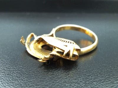 潰れた18金の指輪　【函館店】 北海道函館市にあるザ・ゴールド 函館店の画像1