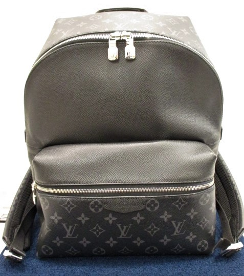 ルイヴィトン　ディスカバリー・バックパックの買取実績【狸小路3丁目店/北海道/札幌市中央区】 北海道札幌市にあるザ・ゴールド 札幌狸小路3丁目店の画像1