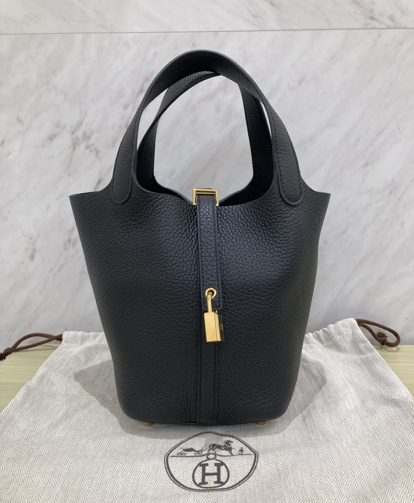 エルメス　ピコタンロックPMの買取実績【札幌狸小路3丁目店/北海道/札幌市中央区】 北海道札幌市にあるザ・ゴールド 札幌狸小路3丁目店の画像1