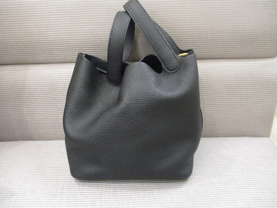 エルメス　ピコタンロックMMの買取実績【札幌狸小路3丁目店/北海道/札幌市中央区】 北海道札幌市にあるザ・ゴールド 札幌狸小路3丁目店の画像1